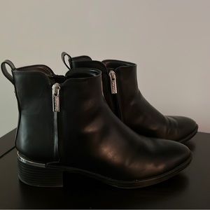 black leather Calvin Klein boots size 9.5